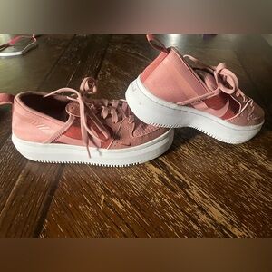 Nike Court Vision Alta TXT Sneakers Women's Size 7.5 Rust Pink Platform Low Top